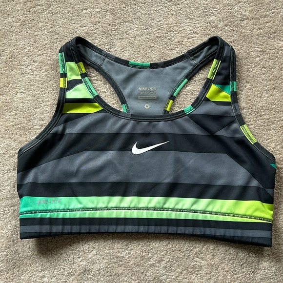 Nike Dri-Fit Sports Bra - Picture 1 of 3